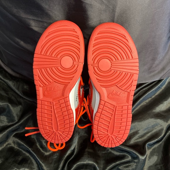 Wmns 6.5 Off-White x Dunk Low ‘University Red’ - Picture 5 of 8